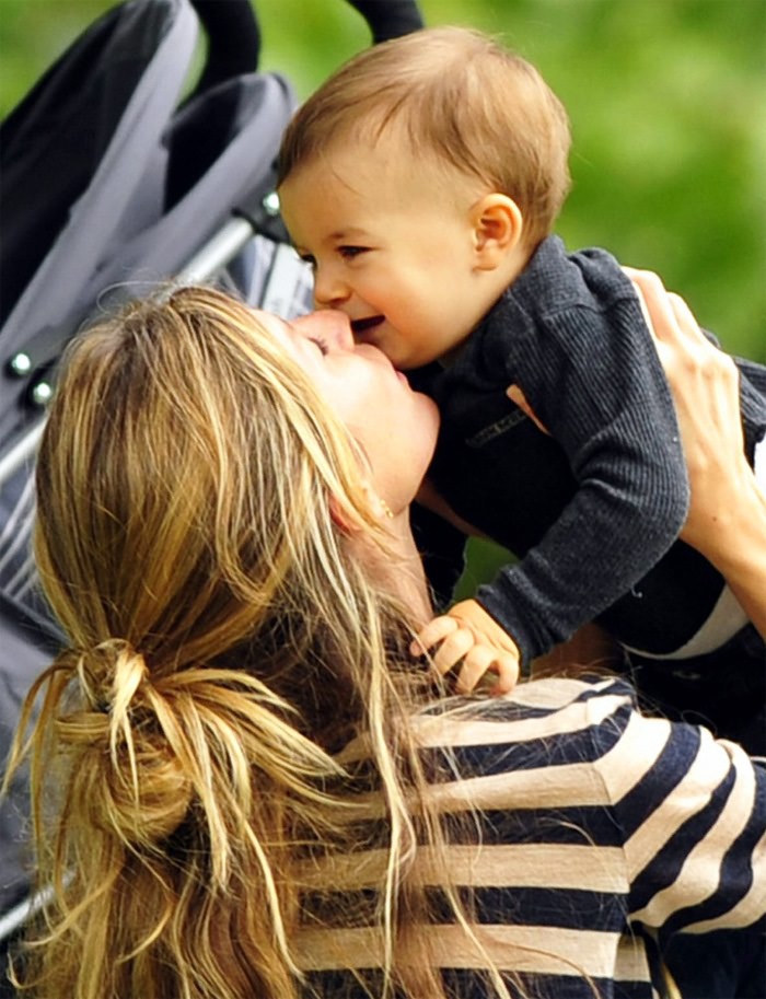Tom Brady | Celeb Pronto